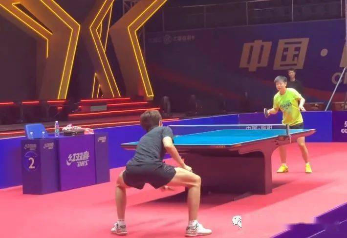 场的控球优 场的控球优