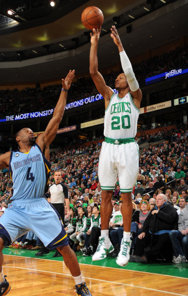 战绩中占据 战绩中占据