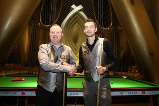 力拼搏的青 力拼搏的青