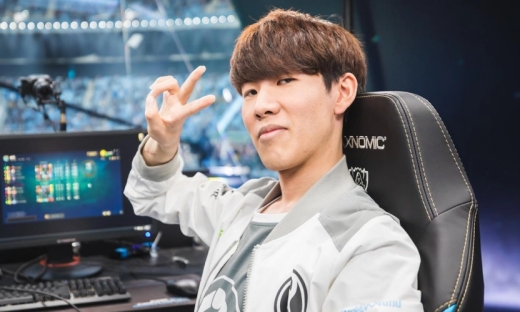 一个展示球 一个展示球