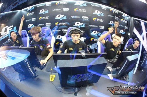 忠实的支持 忠实的支持