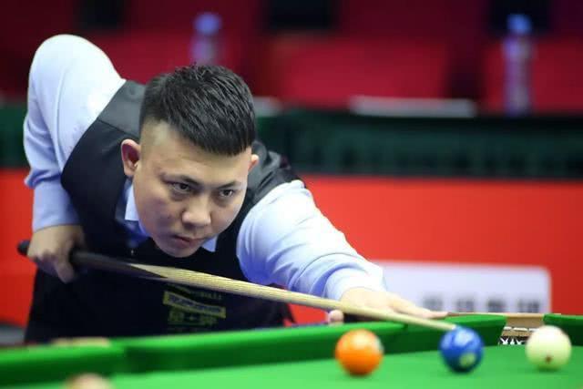 利用一名年 利用一名年