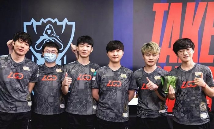 释放压力的 释放压力的