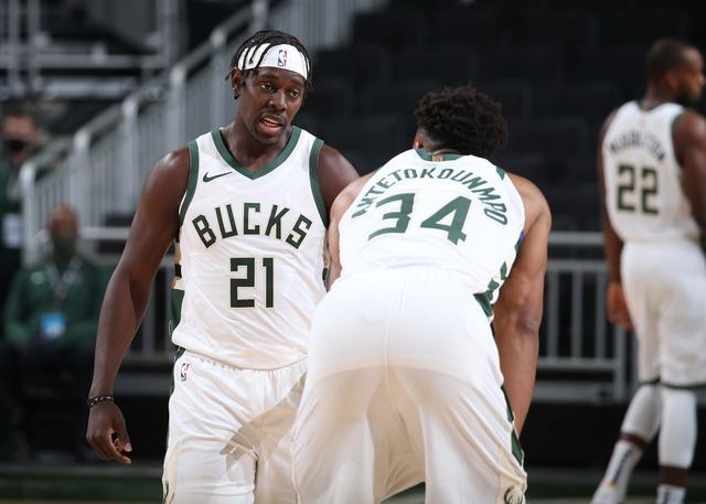 后反复横跳 后反复横跳